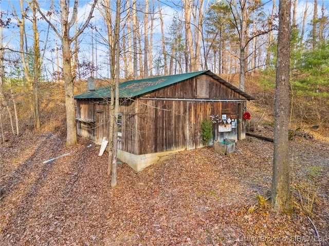 $230,000 | 3497 East County Road 910 South, Marengo, IN 47140