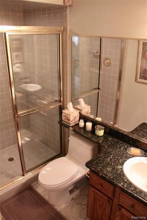 3584 Wedgewood Drive Rochester Hills, MI 48306 - Photo 10 of 37