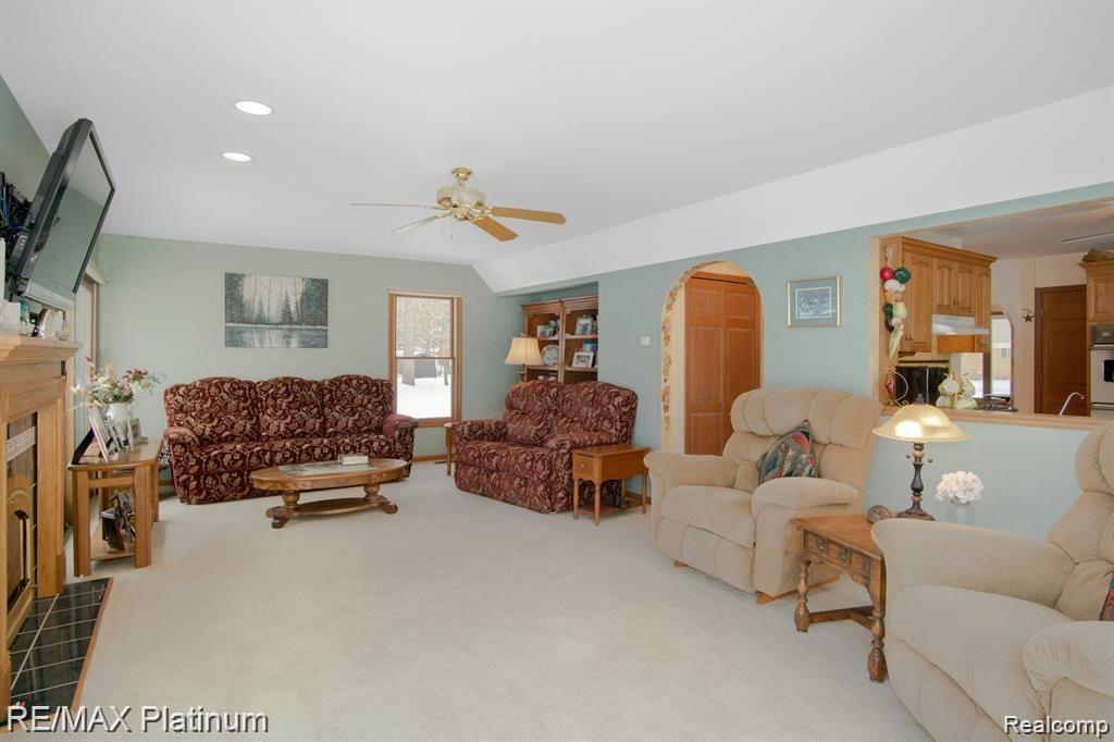 10106 Imus Road Pinckney, MI 48169 - Photo 14 of 38 10106 Imus