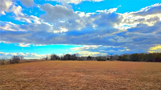 $229,900 | 12156 Ellis Road, Centerville, KS 66014