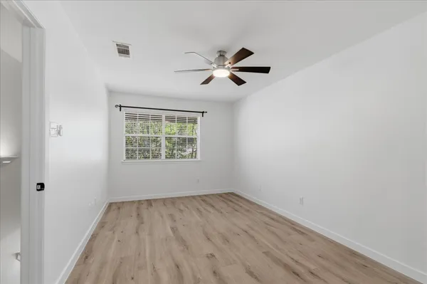 $229,900 | 1015 East Yager Lane, Unit 18, Austin, TX 78753