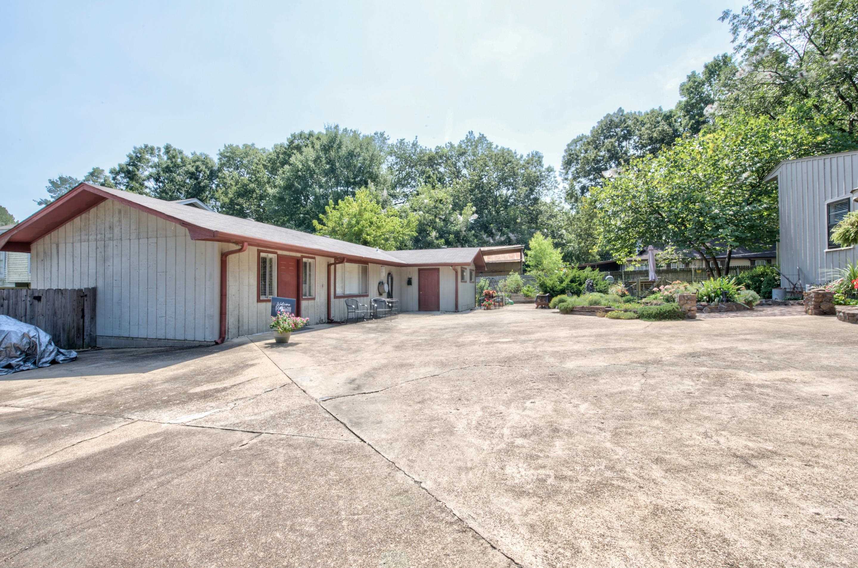 1256 Mullins Station Road Memphis, TN 38134 - Photo 20 of 22
