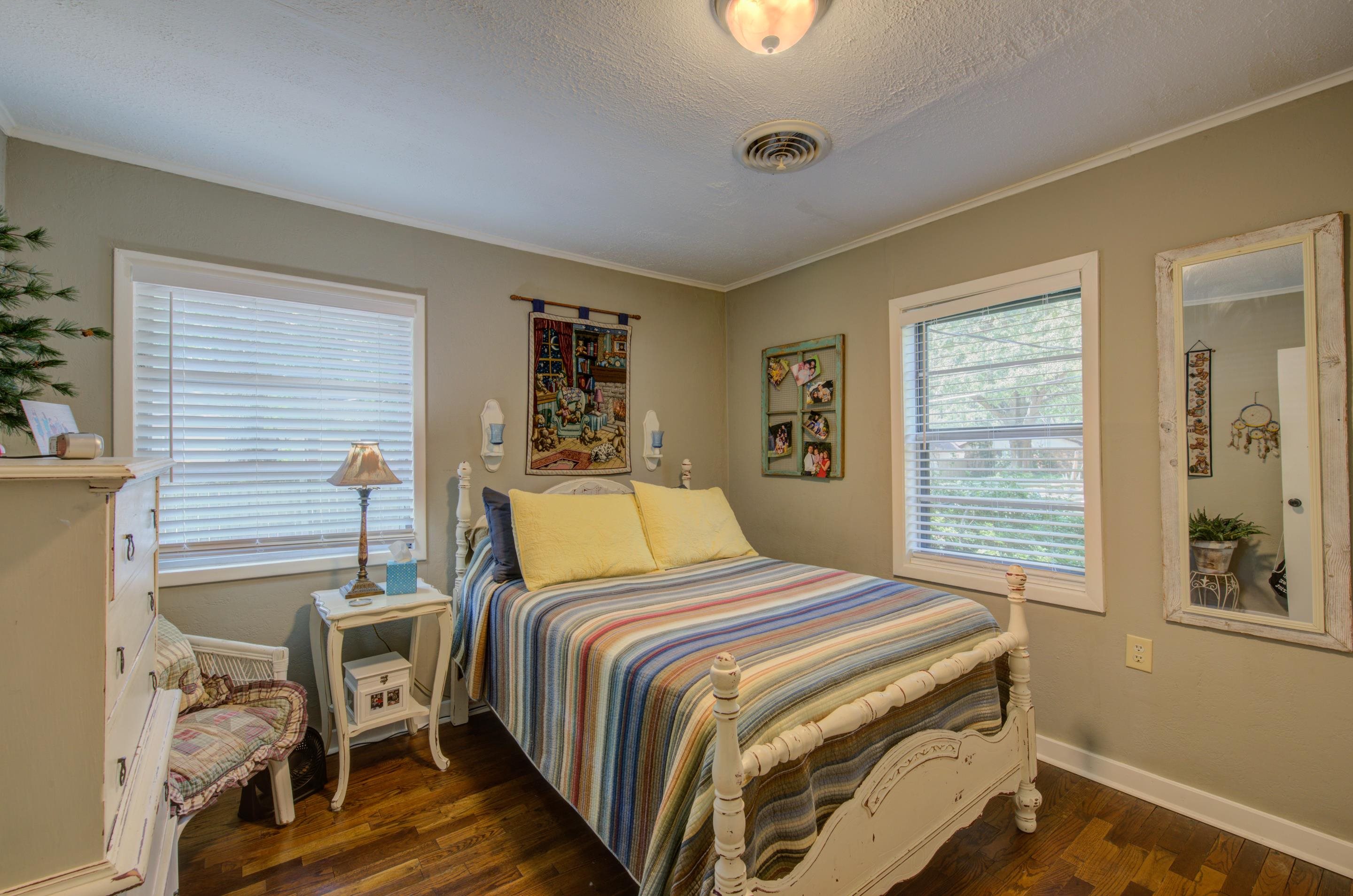 1256 Mullins Station Road Memphis, TN 38134 - Photo 9 of 22