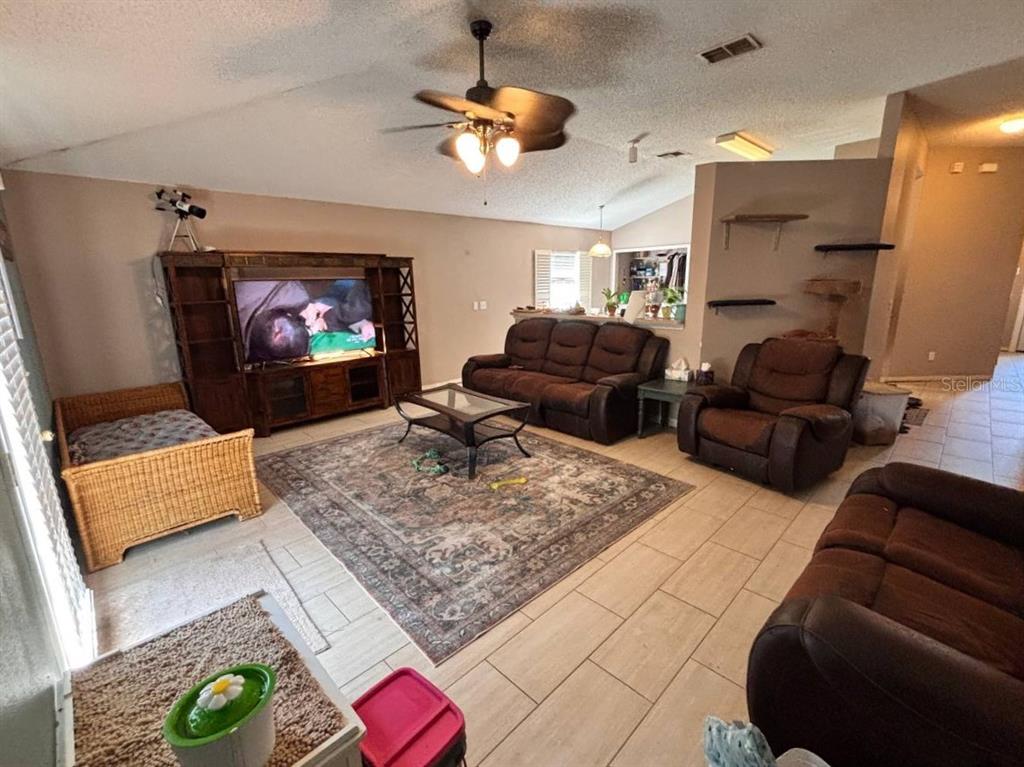 86 Secretary Trail Palm Coast, FL 32164 - Photo 10 of 25