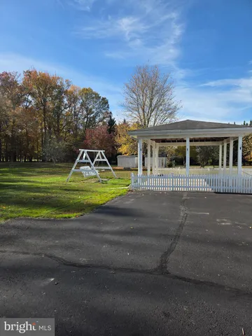 a view of a basketball court