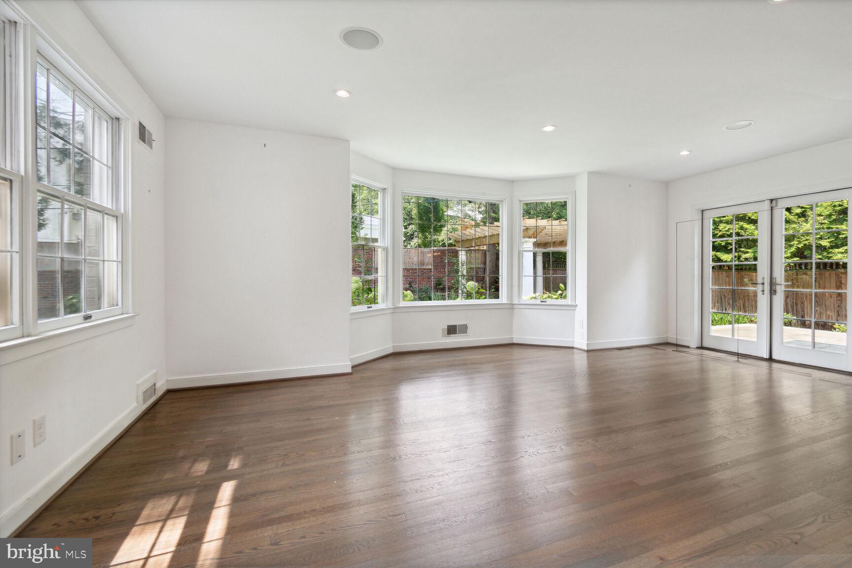 3712 Fordham Road Northwest Washington, DC 20016 - Photo 19 of 45 Bright and airy open space awaits.