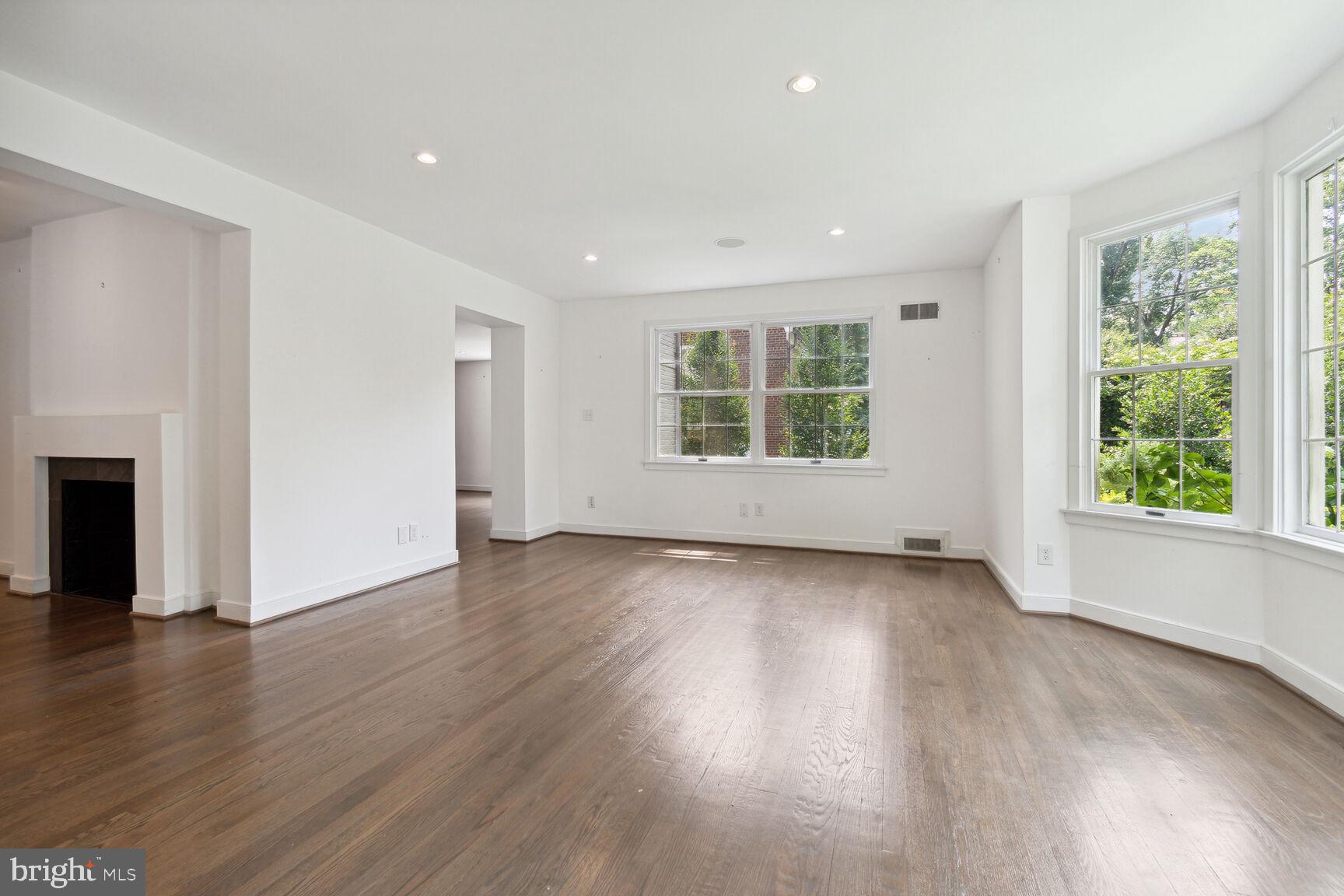 3712 Fordham Road Northwest Washington, DC 20016 - Photo 20 of 45 Bright and airy open space awaits.