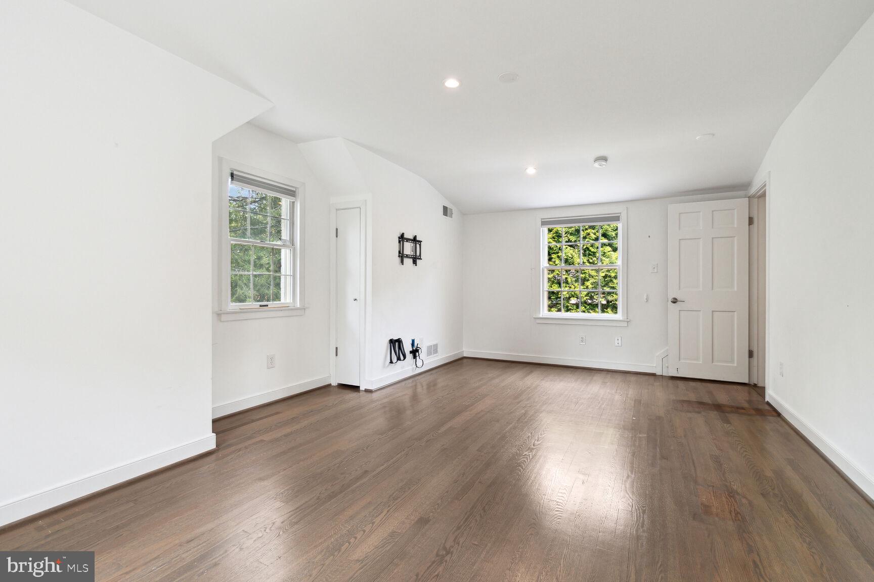 3712 Fordham Road Northwest Washington, DC 20016 - Photo 28 of 45 Bright and airy open space awaits.