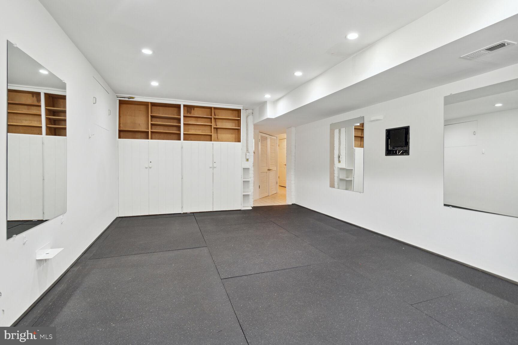 3712 Fordham Road Northwest Washington, DC 20016 - Photo 40 of 45 Versatile space for endless possibilities.