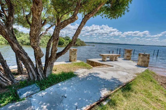 a view of entryway with stairs
