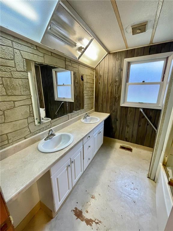 1305 Old State Road Apollo, PA 15613 - Photo 19 of 35 a bathroom with double vanity and a mirror