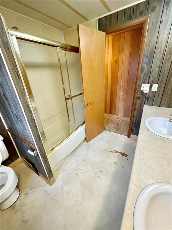 1305 Old State Road Apollo, PA 15613 - Photo 20 of 35 a bathroom with a sink and a mirror
