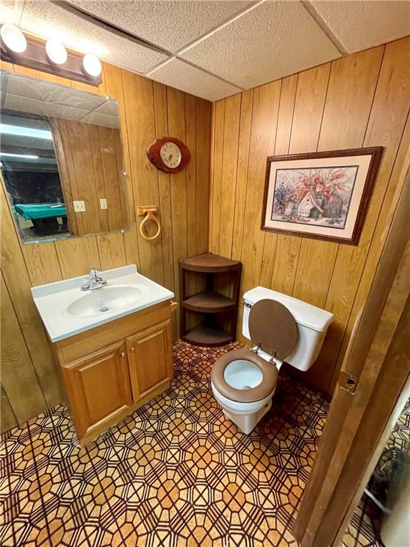 1305 Old State Road Apollo, PA 15613 - Photo 24 of 35 a bathroom with a sink mirror vanity and toilet