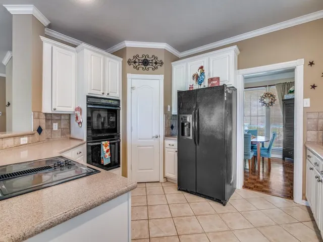 $3,000 | 6009 Glen Abbey Court, Garland, TX 75044