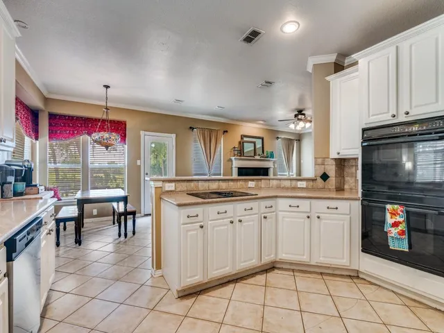 $3,000 | 6009 Glen Abbey Court, Garland, TX 75044