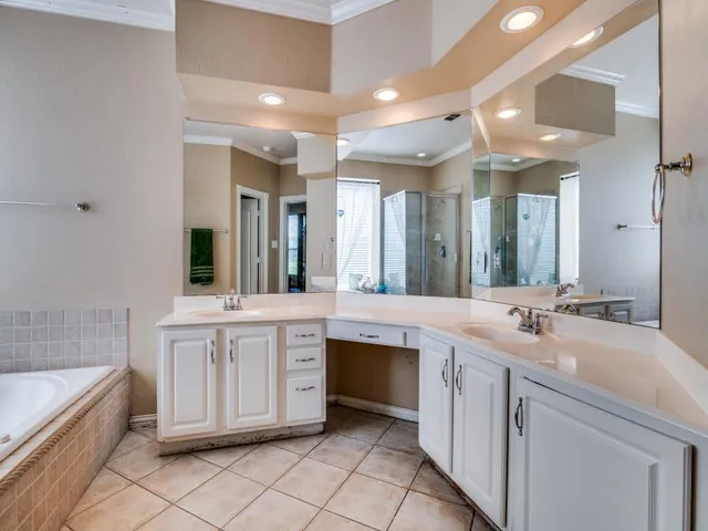 $3,000 | 6009 Glen Abbey Court, Garland, TX 75044