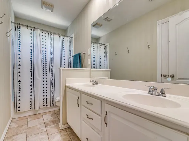 $3,000 | 6009 Glen Abbey Court, Garland, TX 75044