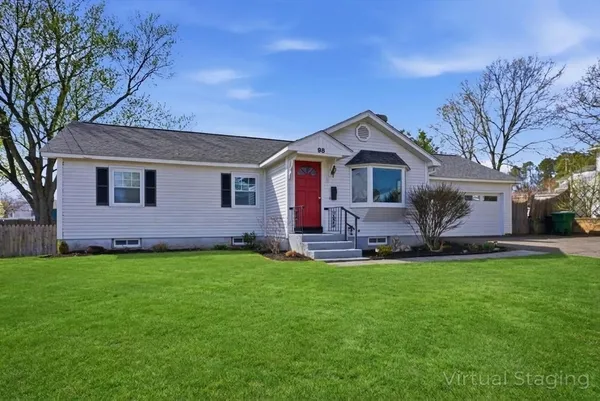 $349,000 | 98 Greenpoint Circle, Chicopee, MA 01020