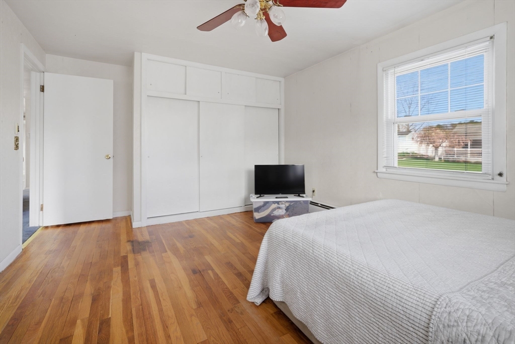 98 Greenpoint Circle Chicopee, MA 01020 - Photo 30 of 41