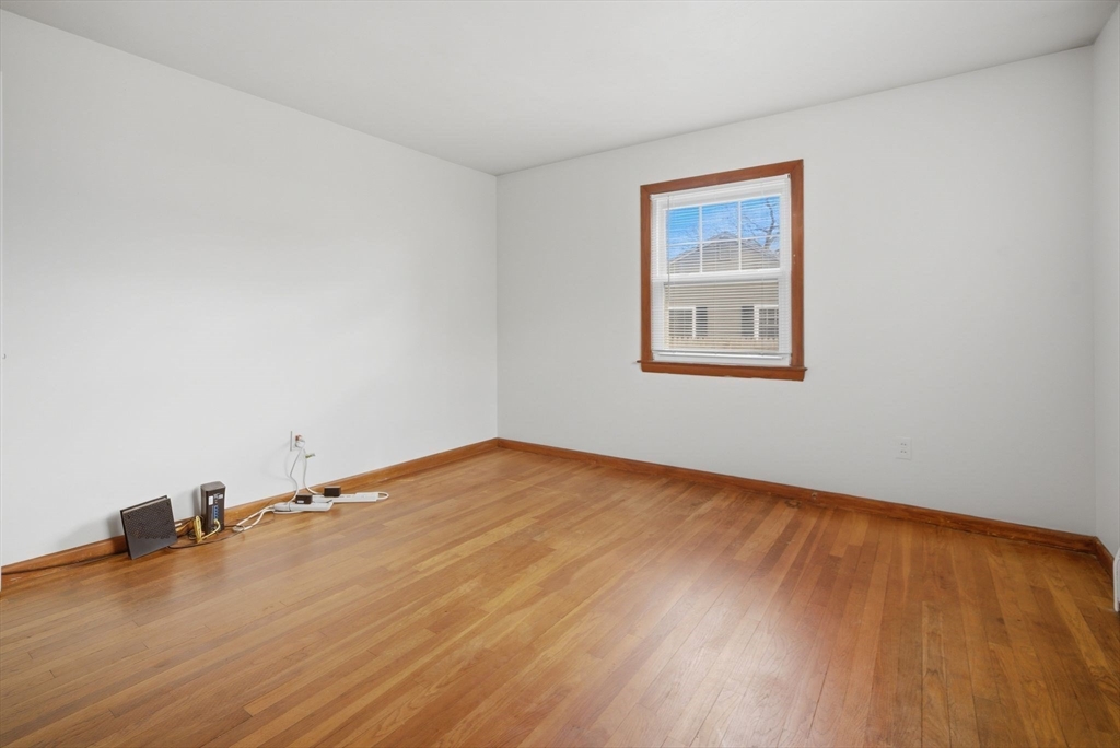 98 Greenpoint Circle Chicopee, MA 01020 - Photo 34 of 41