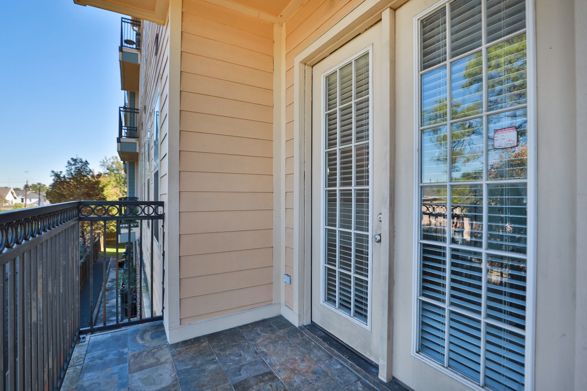2802 Morrison Street, Unit 201 Houston, TX 77009 - Photo 25 of 50 a view of entryway
