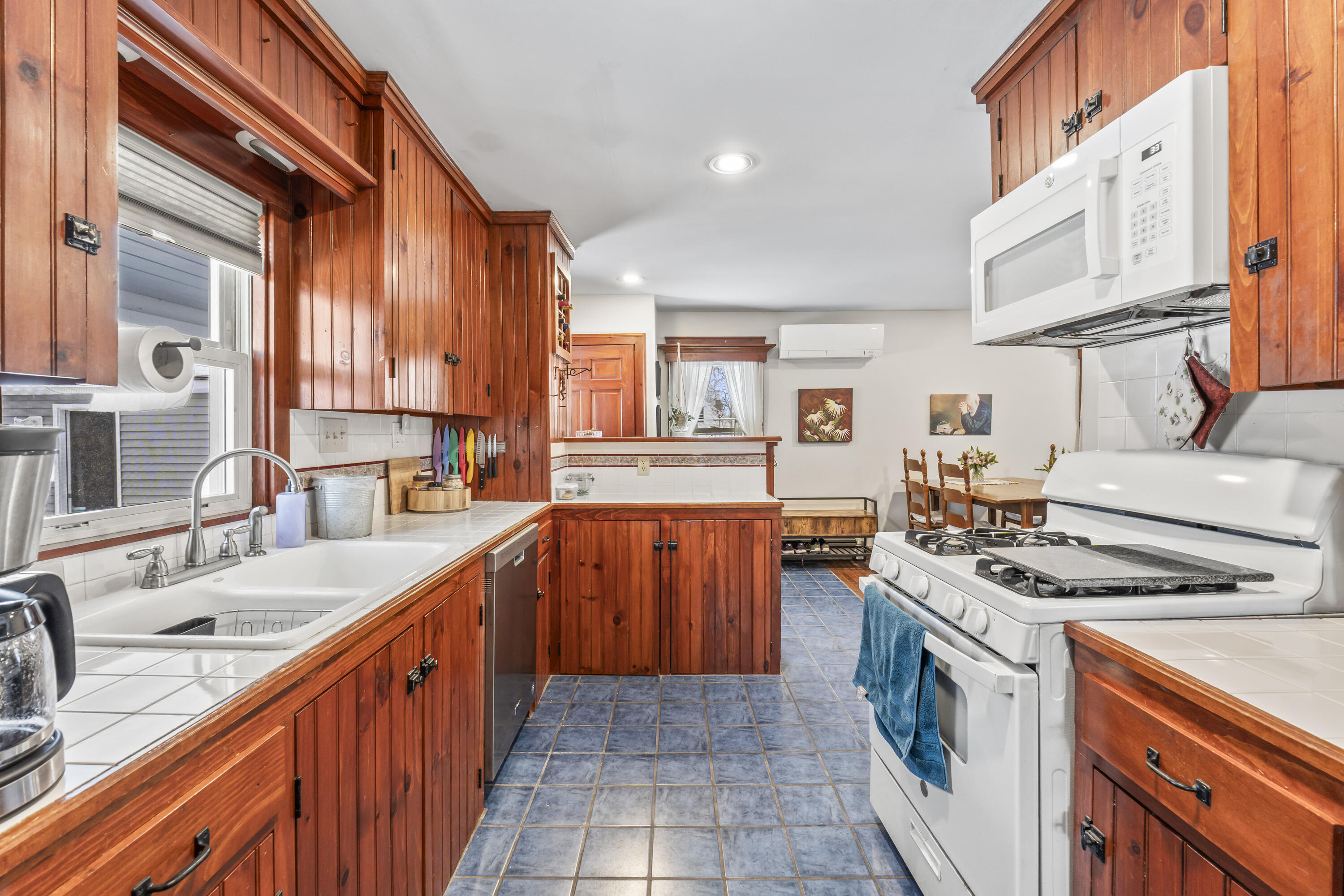 222 Black Point Road Scarborough, ME 04074 - Photo 14 of 60 222 Black Point Rd_0119