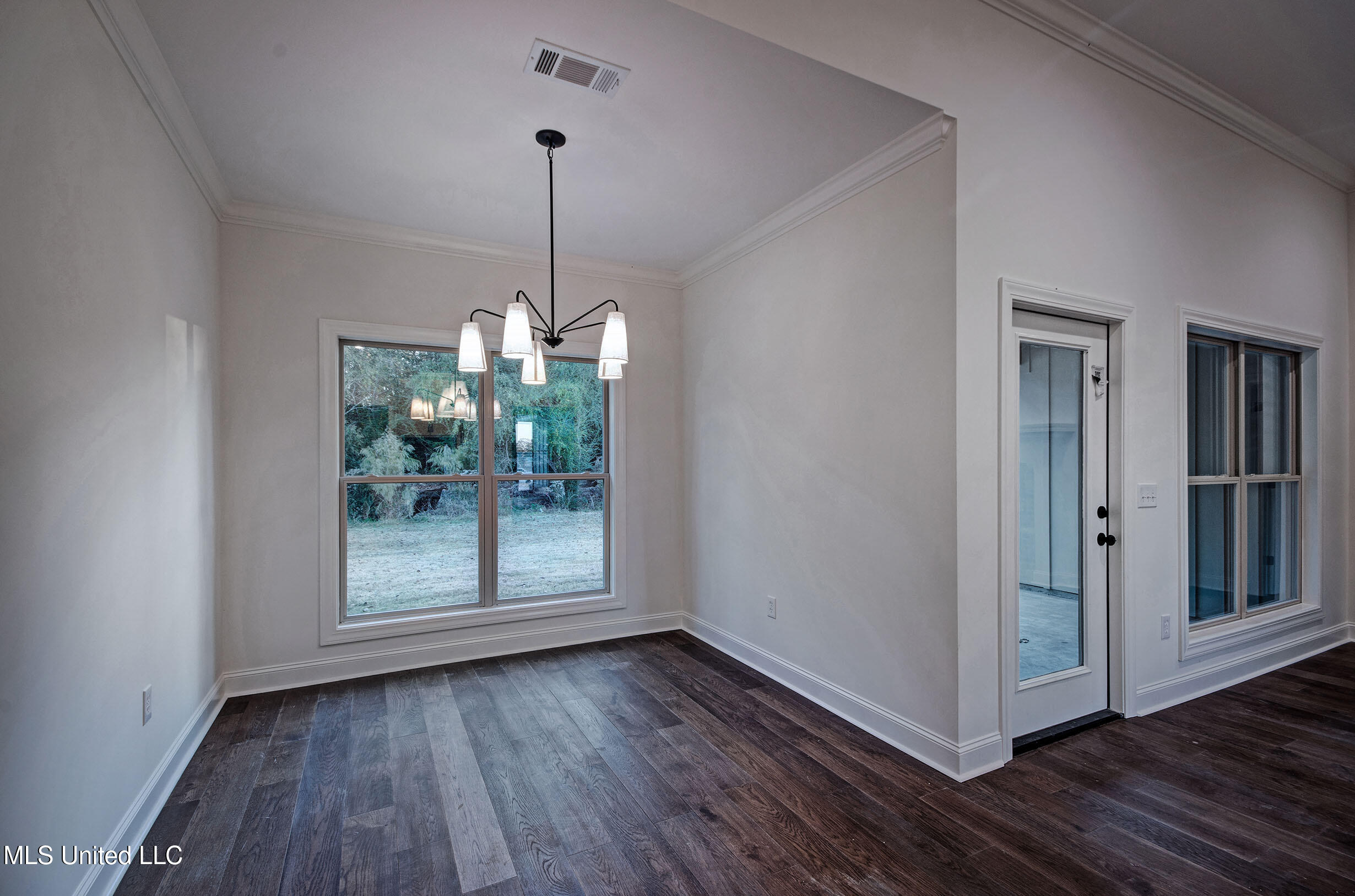 341 Willow Way Canton, MS 39046 - Photo 36 of 38 IMGP6903_4_5