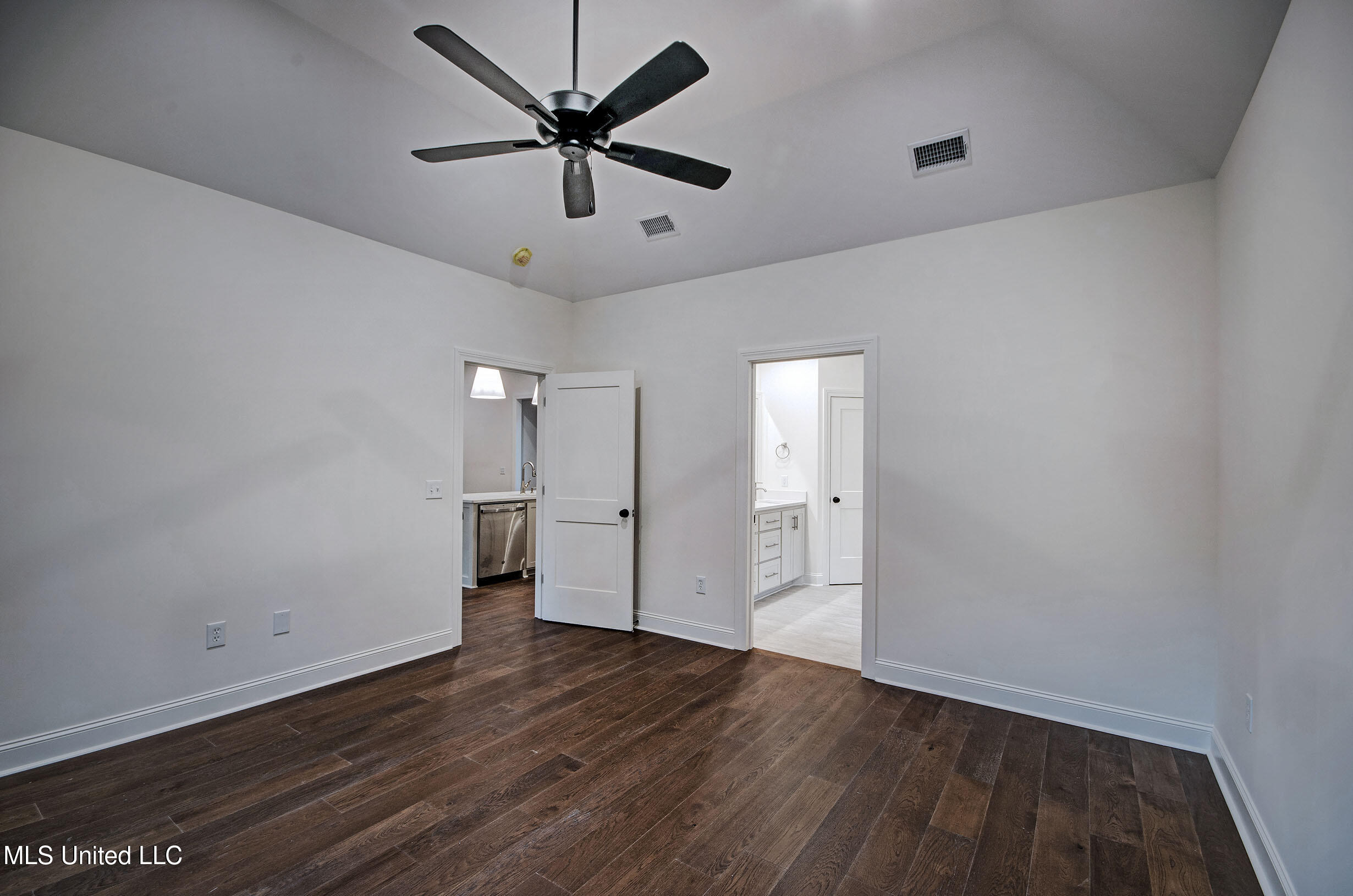 341 Willow Way Canton, MS 39046 - Photo 38 of 38 IMGP6912_3_4