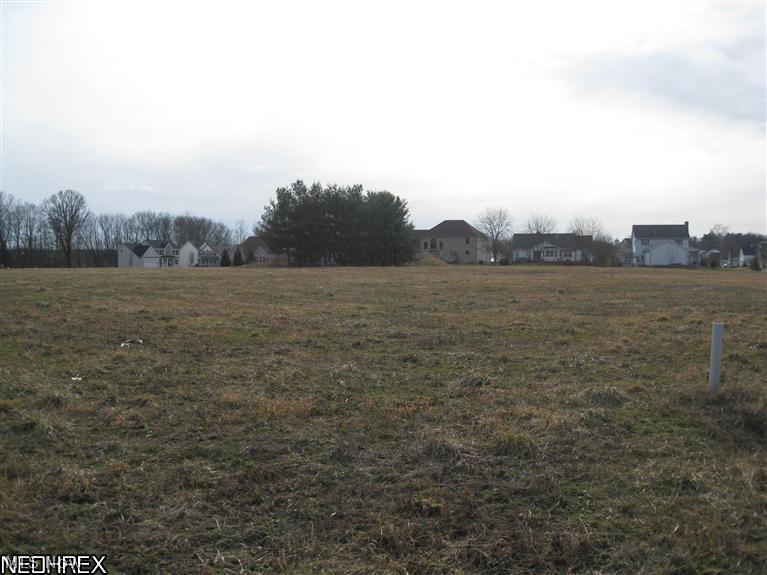 71 Huntcliffe Road Northeast Canton, OH 44721 - Photo 7 of 9