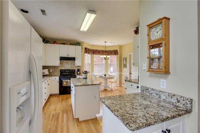 404 Orchid Road Franklin, TN 37064 - Photo 5 of 20 Large kitchen with tons of upgrades!
