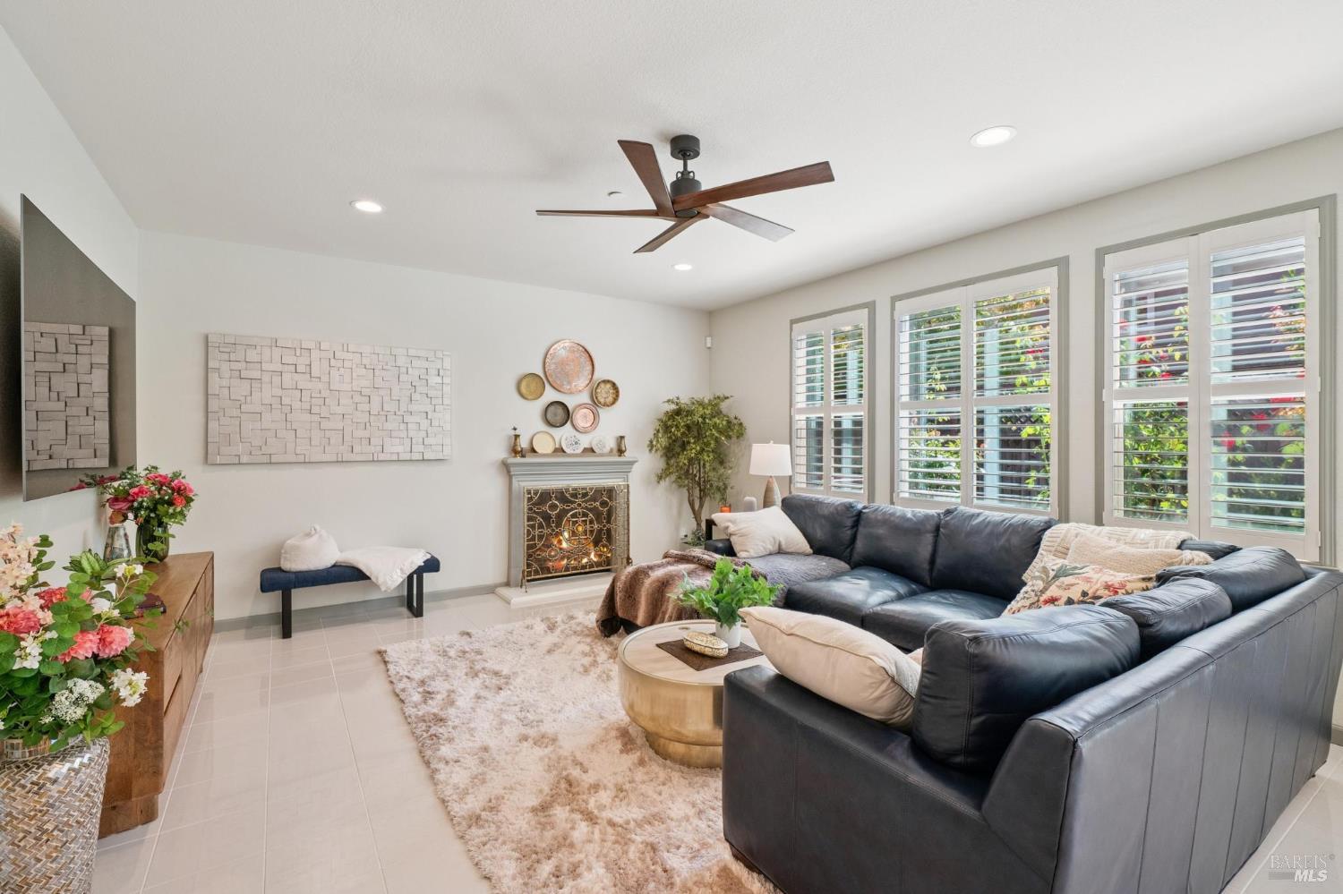 1831 Velvetleaf Lane Santa Rosa, CA 95404 - Photo 6 of 38