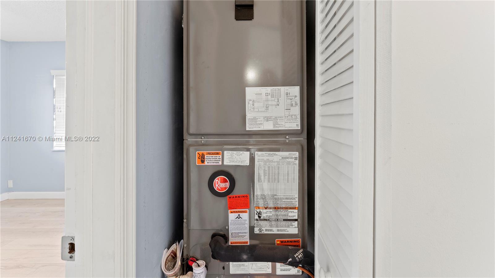 3166 Northwest 68th Court Fort Lauderdale, FL 33309 - Photo 18 of 36 a view of a entryway