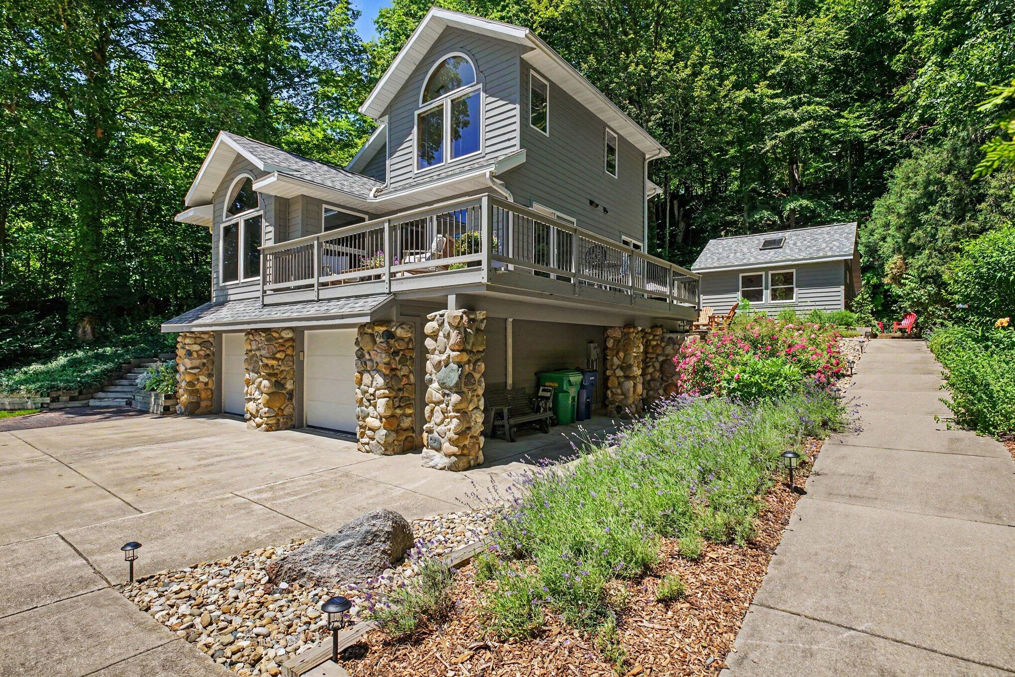 677 Tuttle Road Baroda, MI 49101 - Photo 48 of 51 002_file_2383