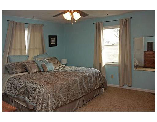 2250 Hill Trail Road Bremen, IN 46506 - Photo 5 of 10 Gallery Image 5