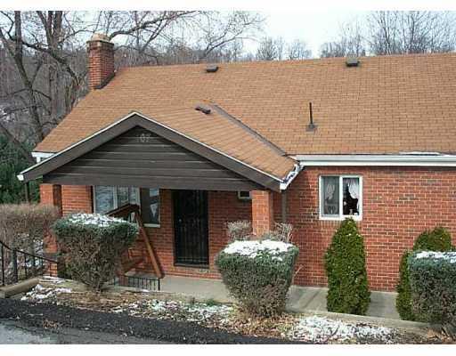 107 Blythe Road Charleroi, PA 15022 - Photo 1 of 5 Exterior Front.