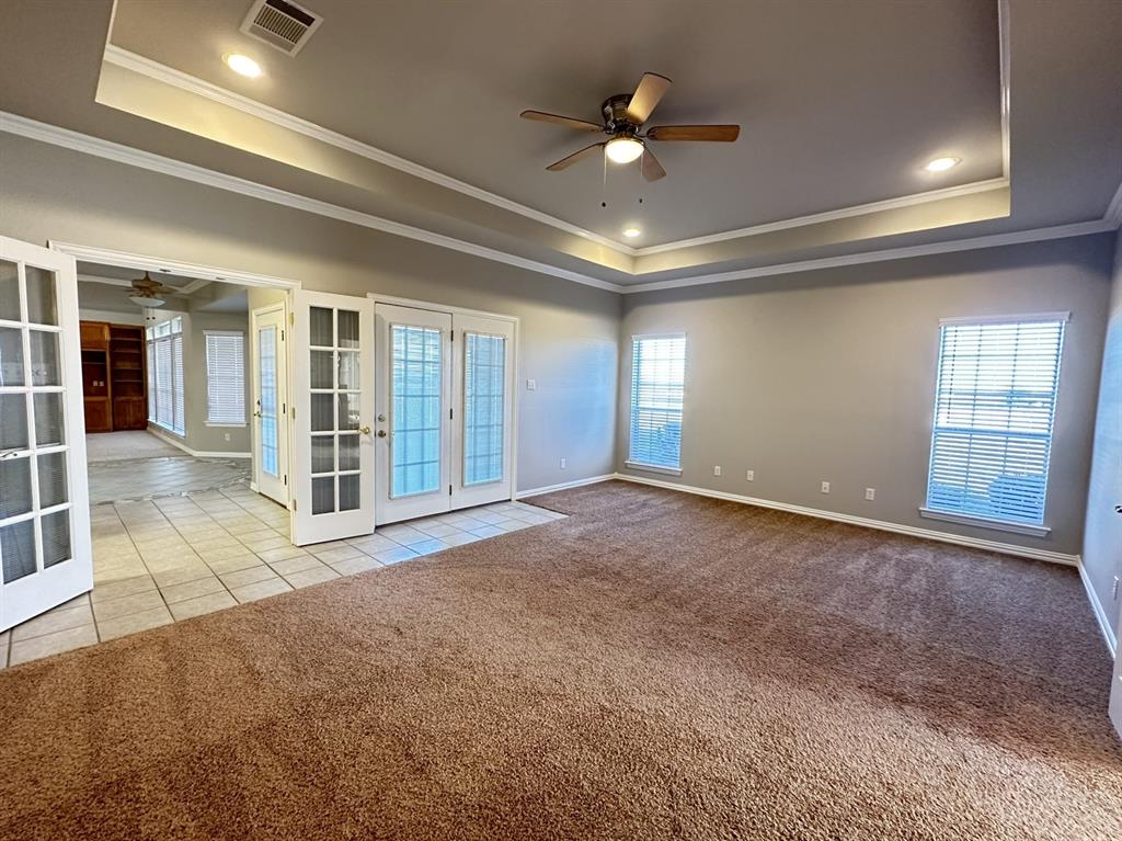 8324-c R 1006 C R 1006 Godley, TX 76044 - Photo 5 of 23 a view of an empty room with a window