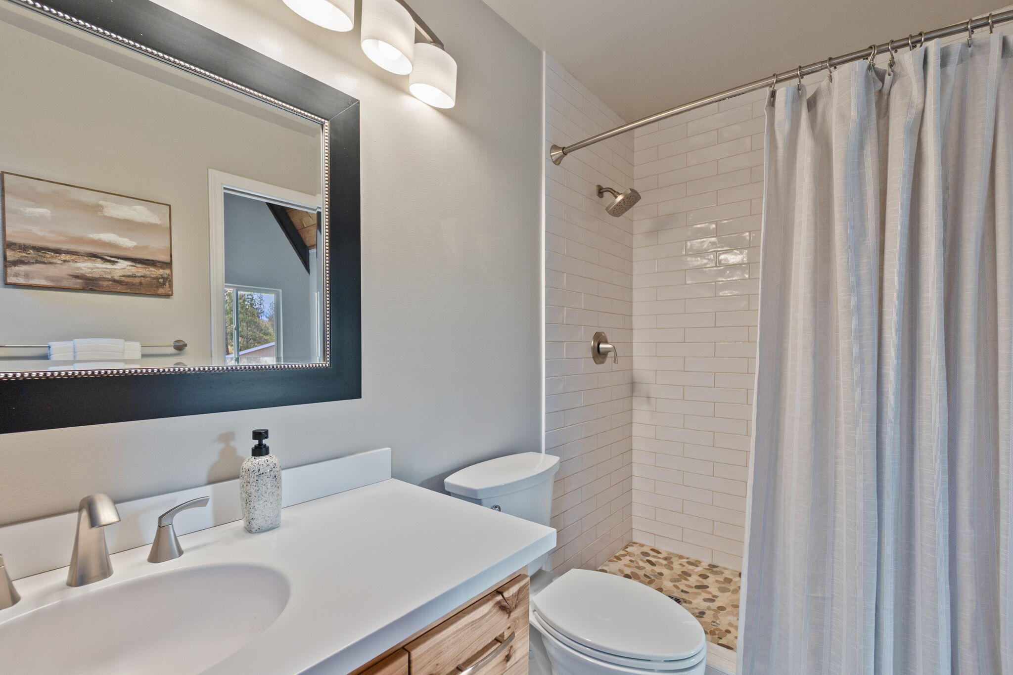 15754 Rock Creek Road Redding, CA 96001 - Photo 14 of 64 32-web-or-mls-BiggerFlow Real Estate Med
