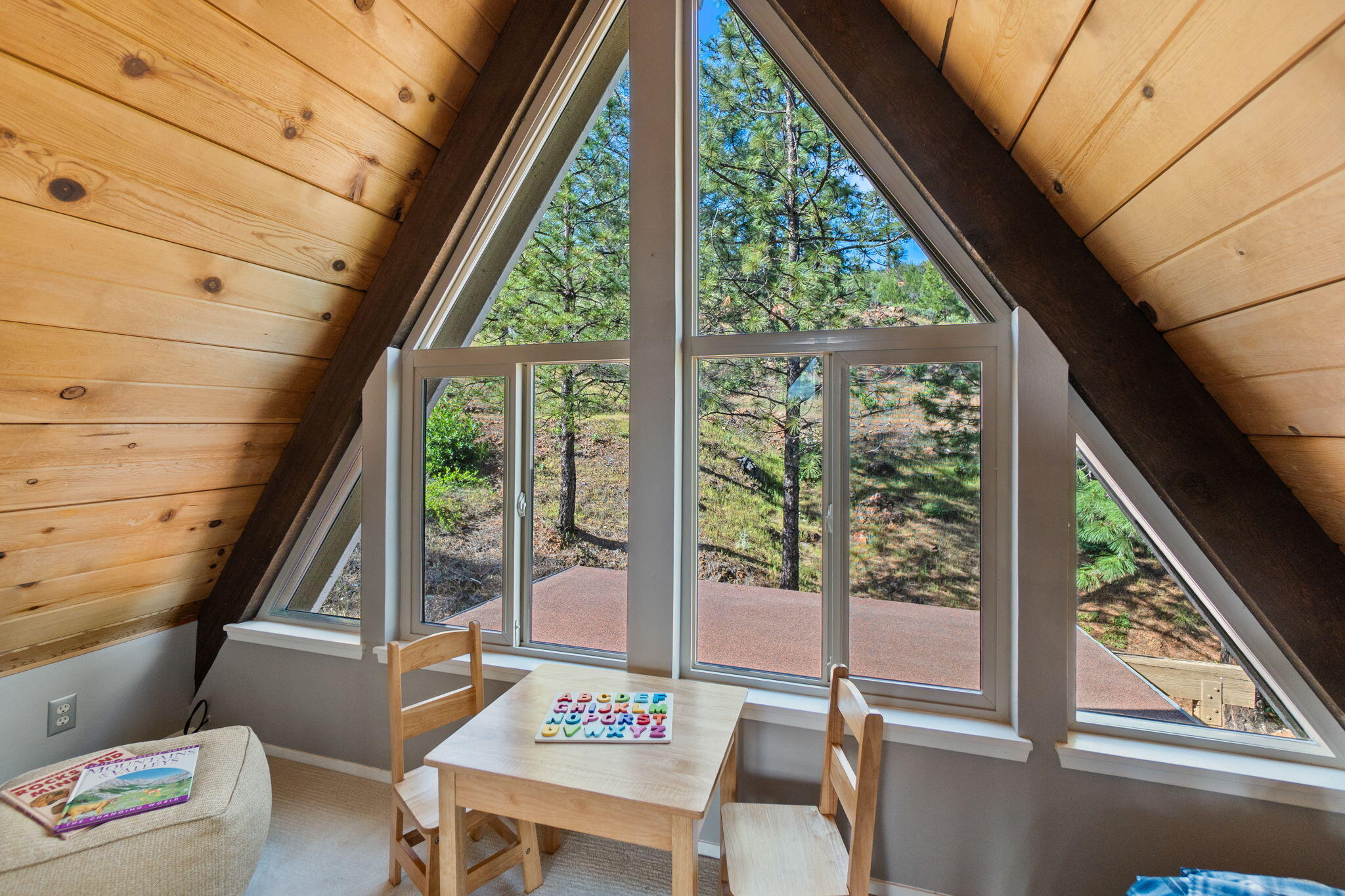 15754 Rock Creek Road Redding, CA 96001 - Photo 24 of 64 20-web-or-mls-BiggerFlow Real Estate Med