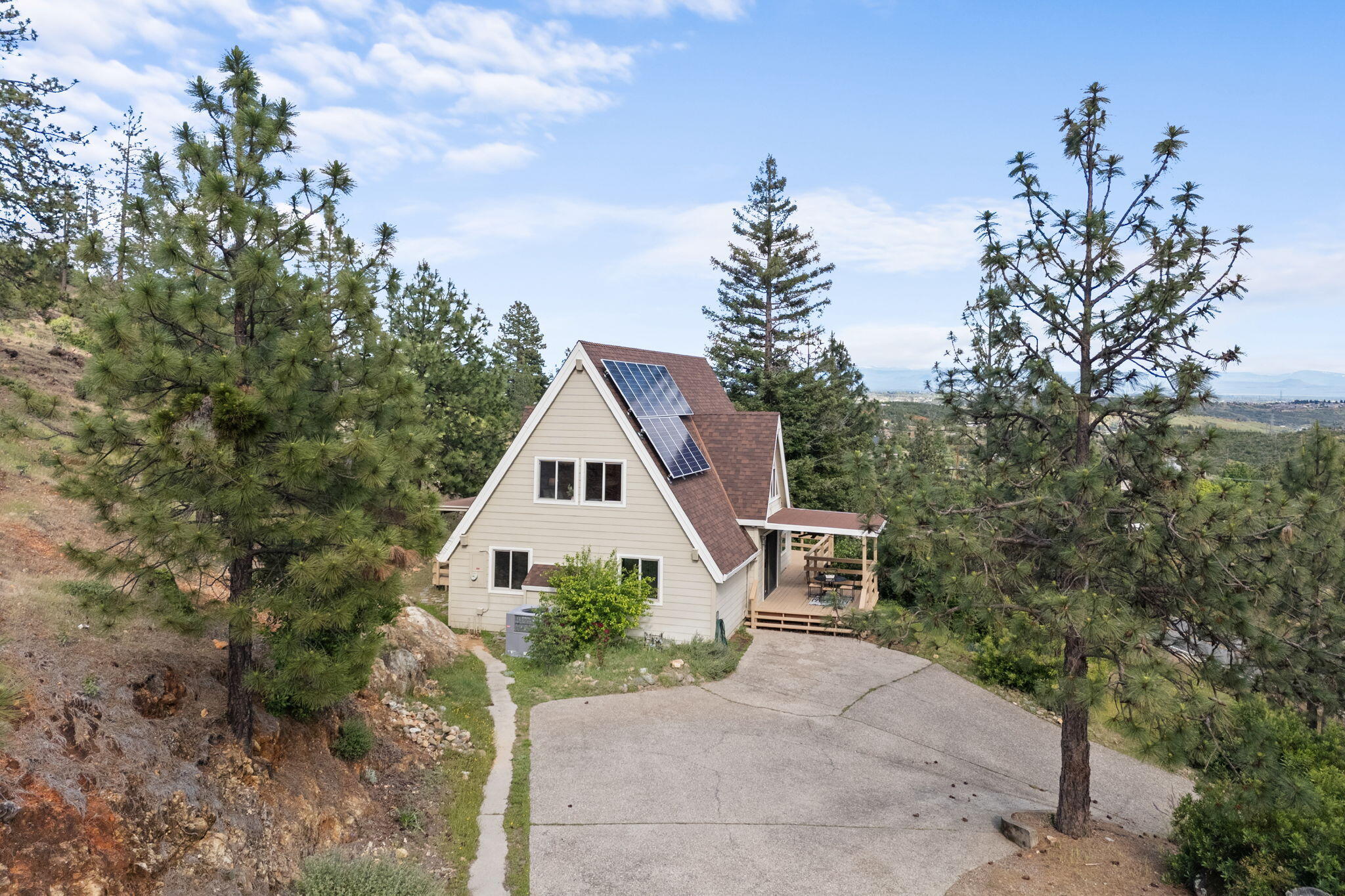 15754 Rock Creek Road Redding, CA 96001 - Photo 43 of 64 66-web-or-mls-BiggerFlow Real Estate Med