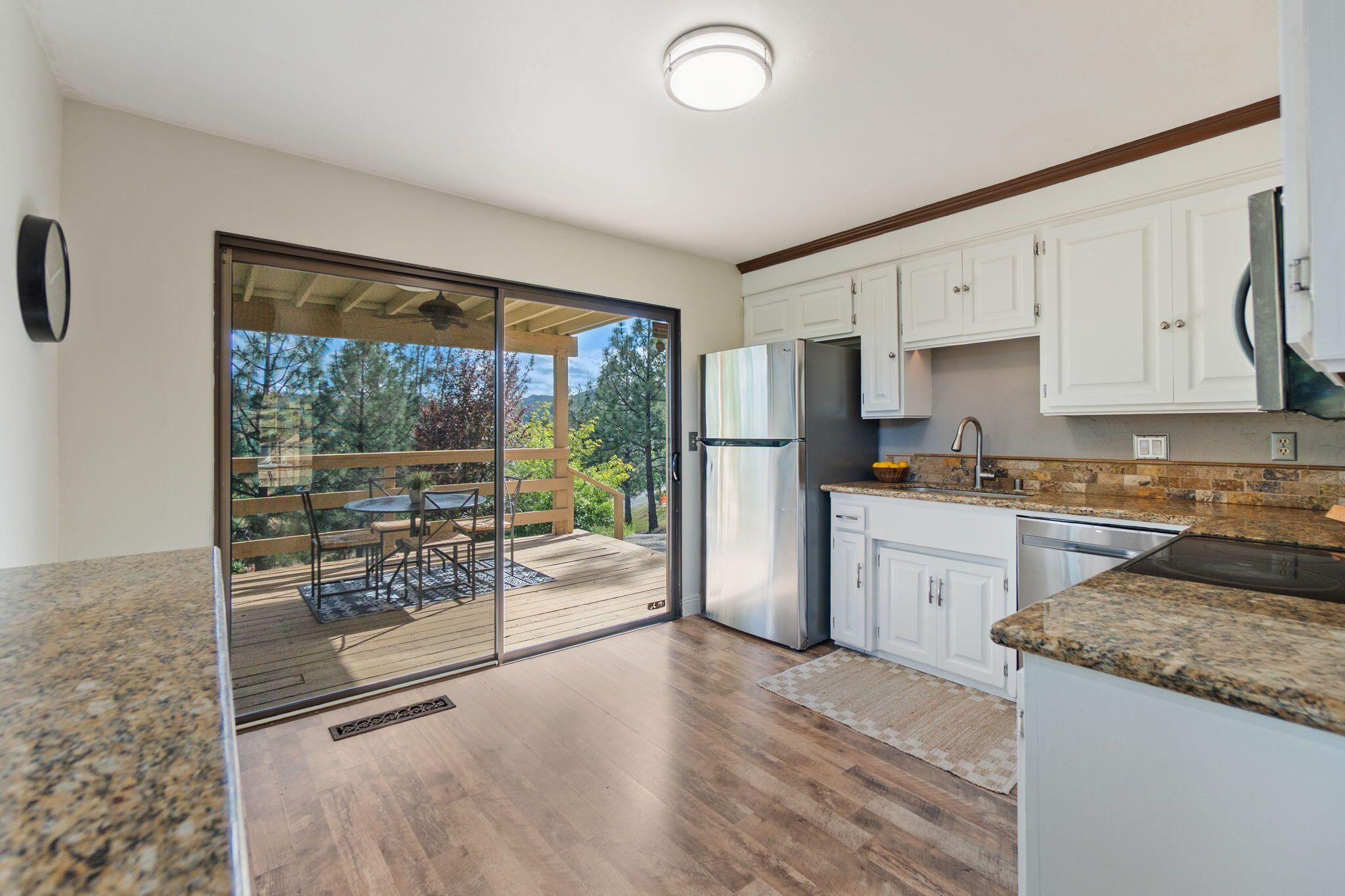 15754 Rock Creek Road Redding, CA 96001 - Photo 7 of 64 13-web-or-mls-BiggerFlow Real Estate Med