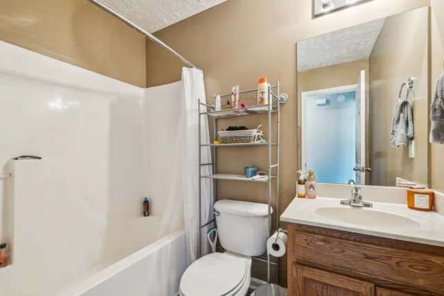 $549,000 | 6658 Dug Hollow Road, Bradyville, TN 37026