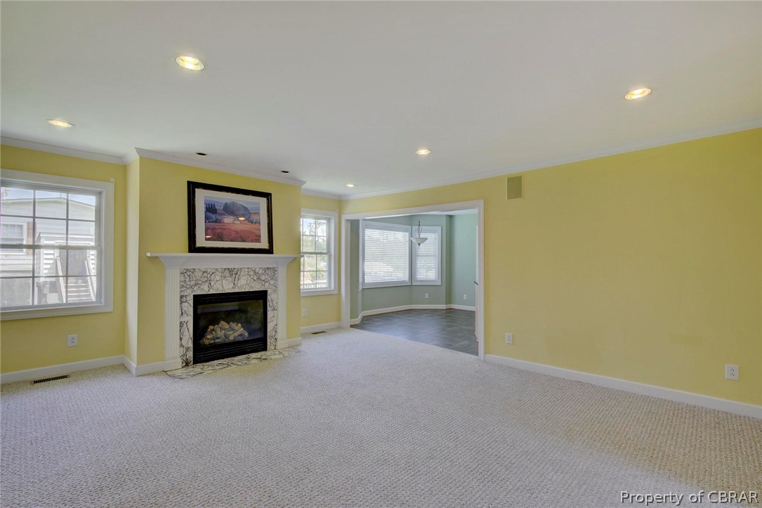 2069 Jenkins Neck Road Hayes, VA 23072 - Photo 13 of 42 Living Room