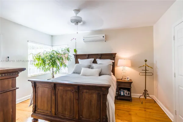 $4,200 | 1921 Southwest 18th Avenue, Unit 1921, Miami, FL 33145