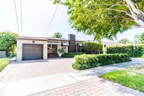 $4,200 | 1921 Southwest 18th Avenue, Unit 1921, Miami, FL 33145