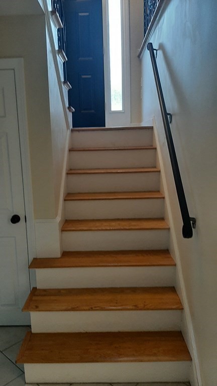 124 River Road Lowell, MA 01852 - Photo 12 of 27 Gallery Image 12