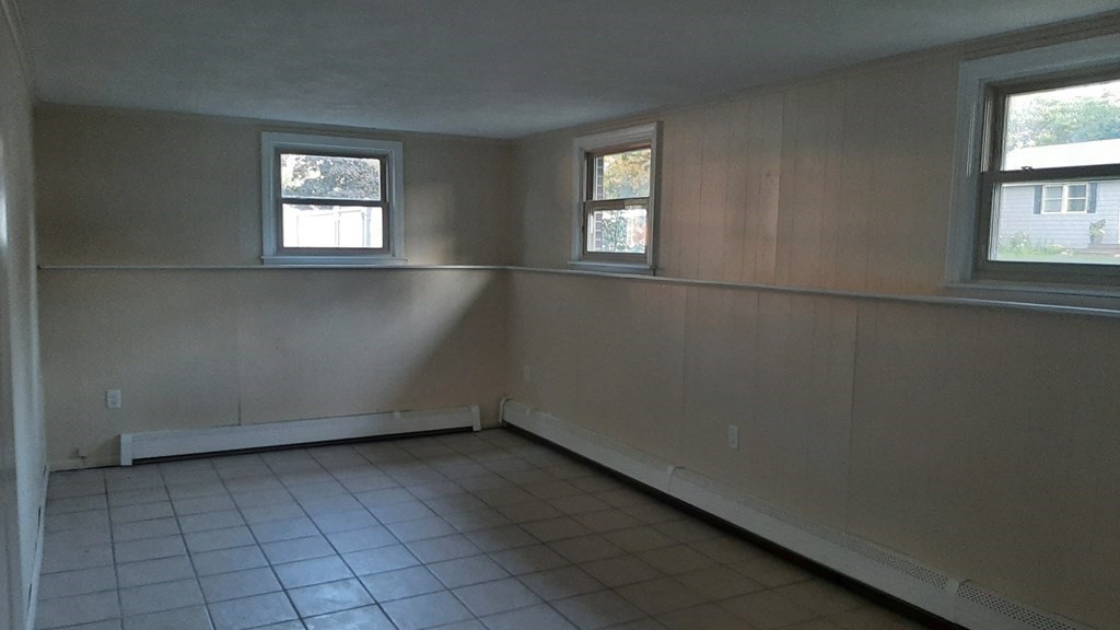 124 River Road Lowell, MA 01852 - Photo 16 of 27 Gallery Image 16