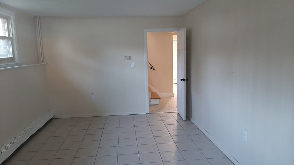 124 River Road Lowell, MA 01852 - Photo 17 of 27 Gallery Image 17