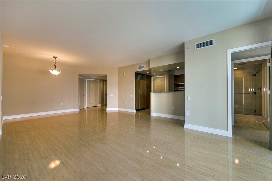 2777 Paradise Road, Unit 502 Las Vegas, NV 89109 - Photo 13 of 17