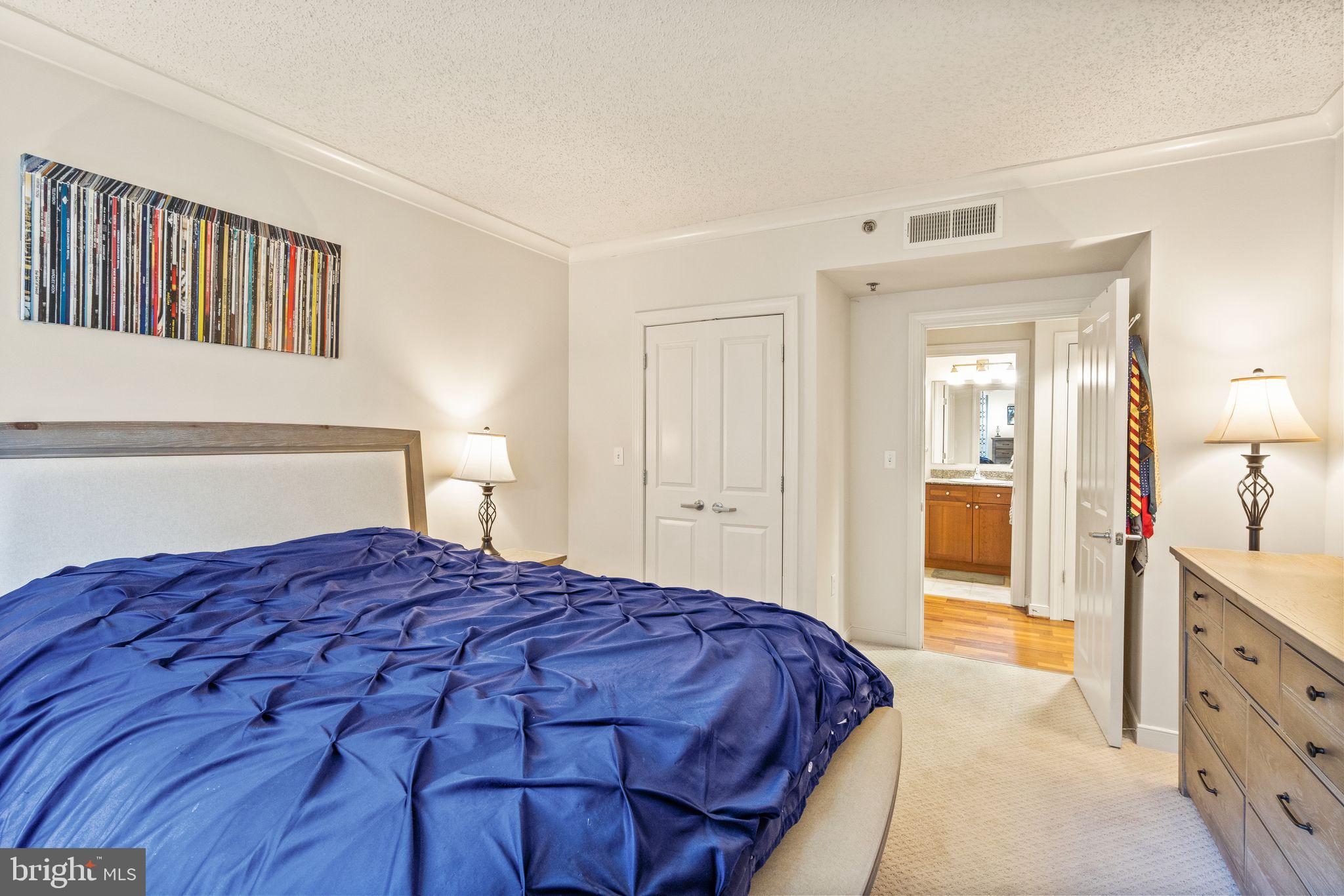777 7th Street Northwest, Unit 919 Washington, DC 20001 - Photo 23 of 31