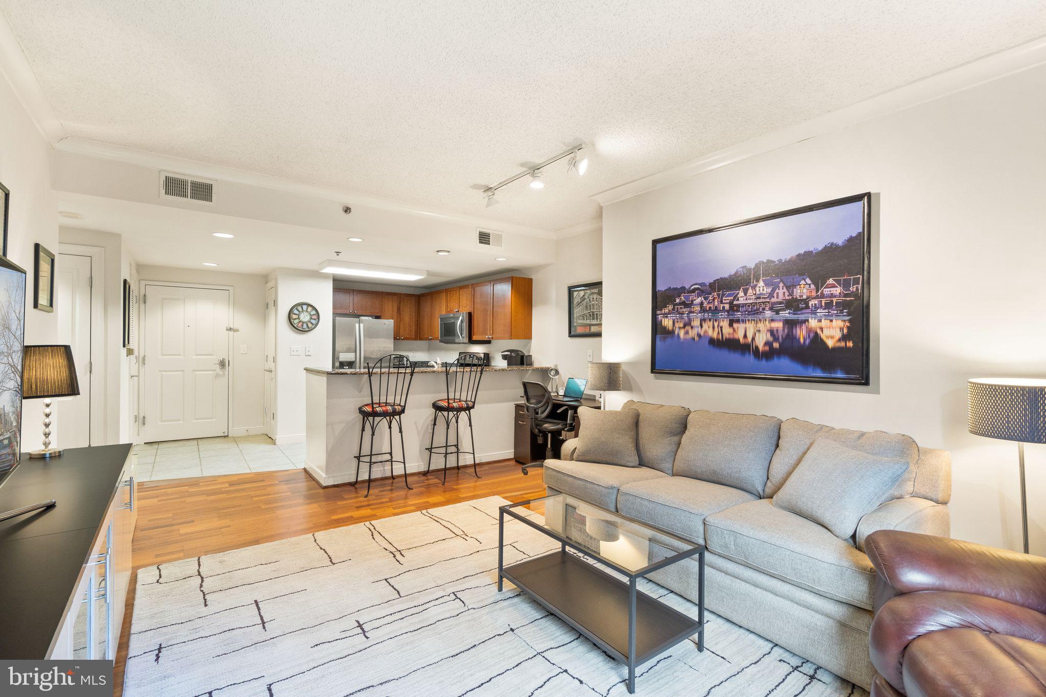 777 7th Street Northwest, Unit 919 Washington, DC 20001 - Photo 28 of 31